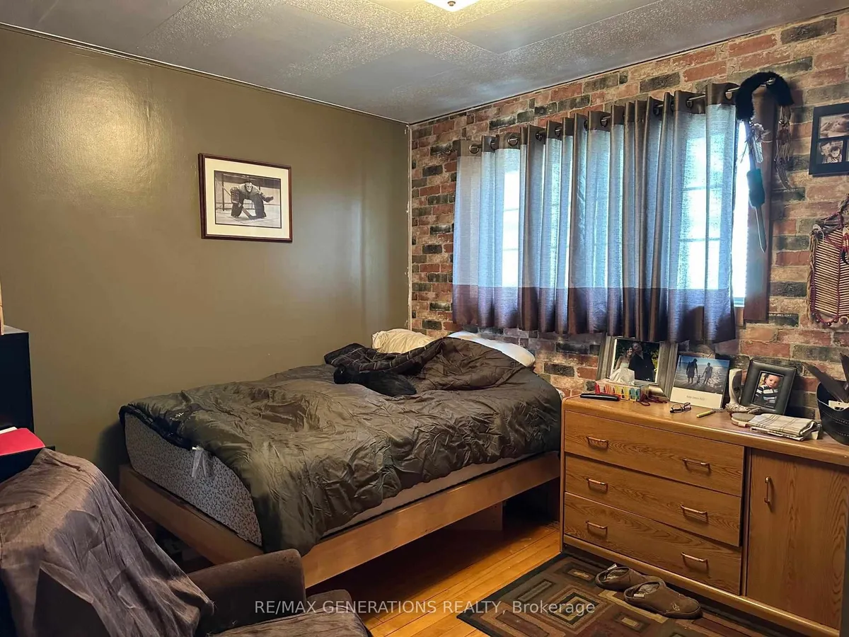 Detached in Terrace Bay