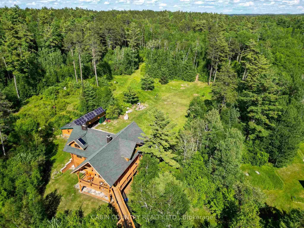 Detached in Sioux Narrows-Nestor Falls