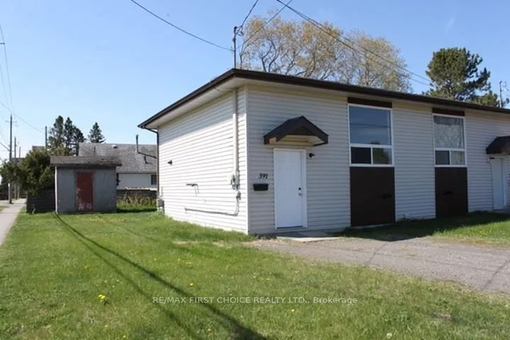 Semi-Detached in Thunder Bay