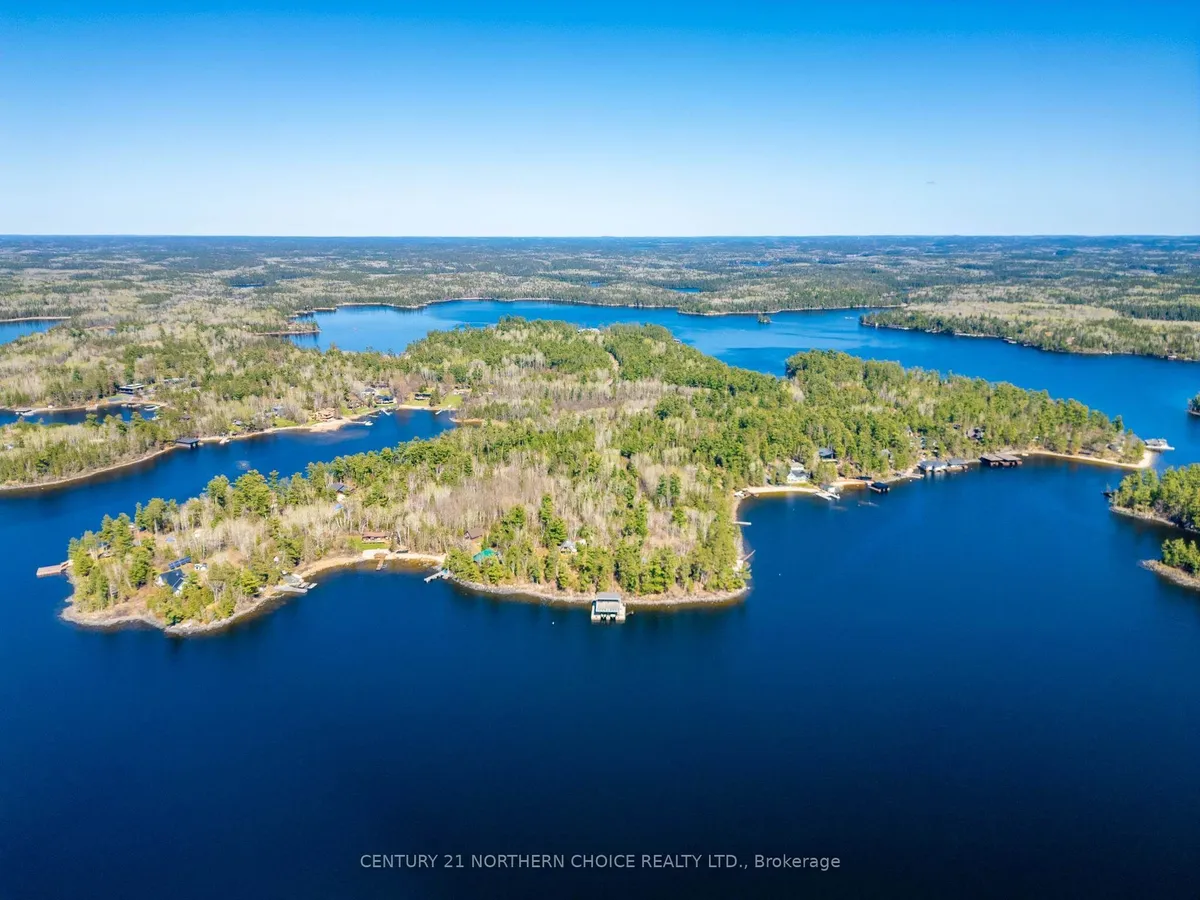 Detached in Kenora Remote Area