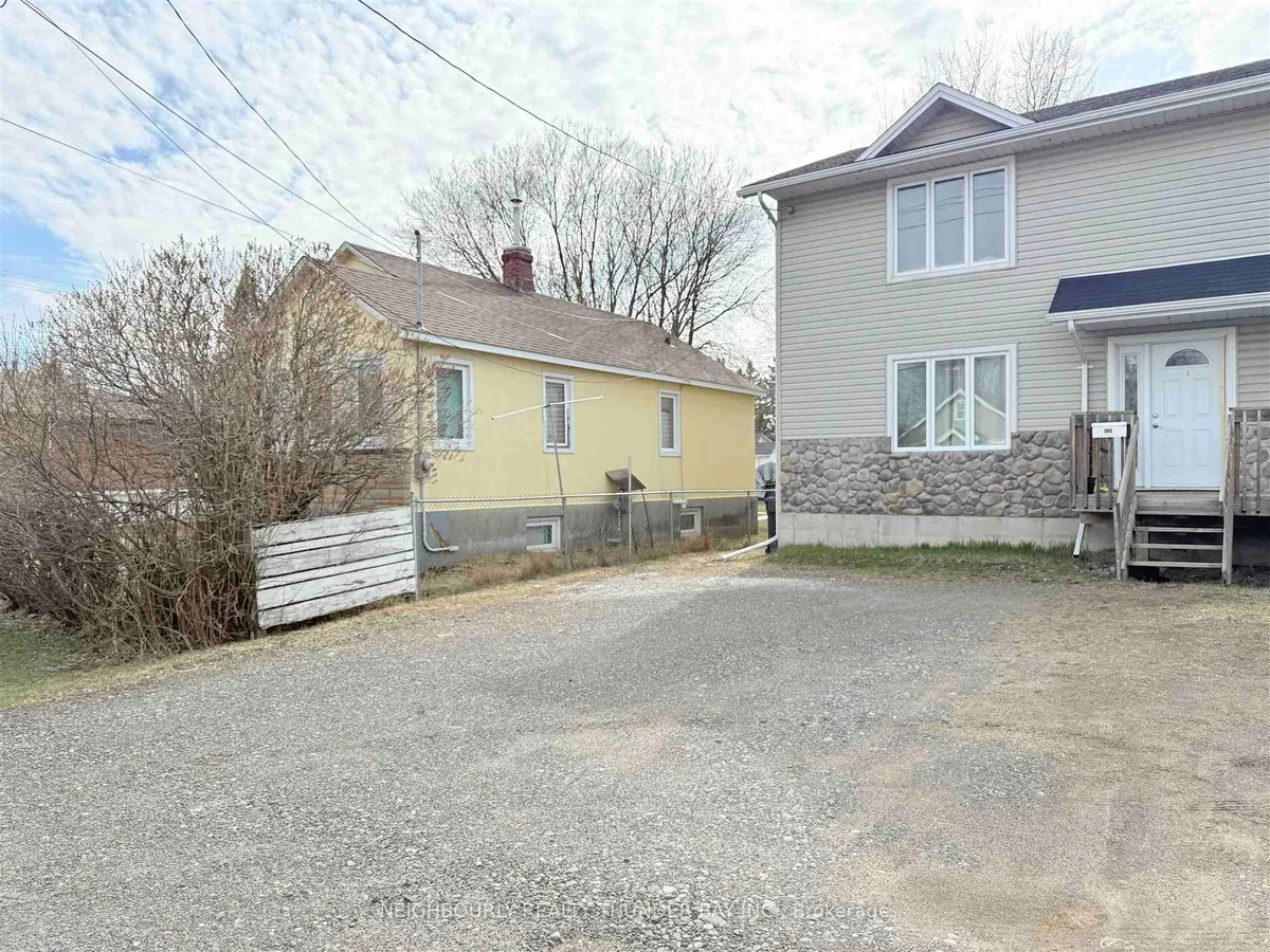 Semi-Detached in Thunder Bay