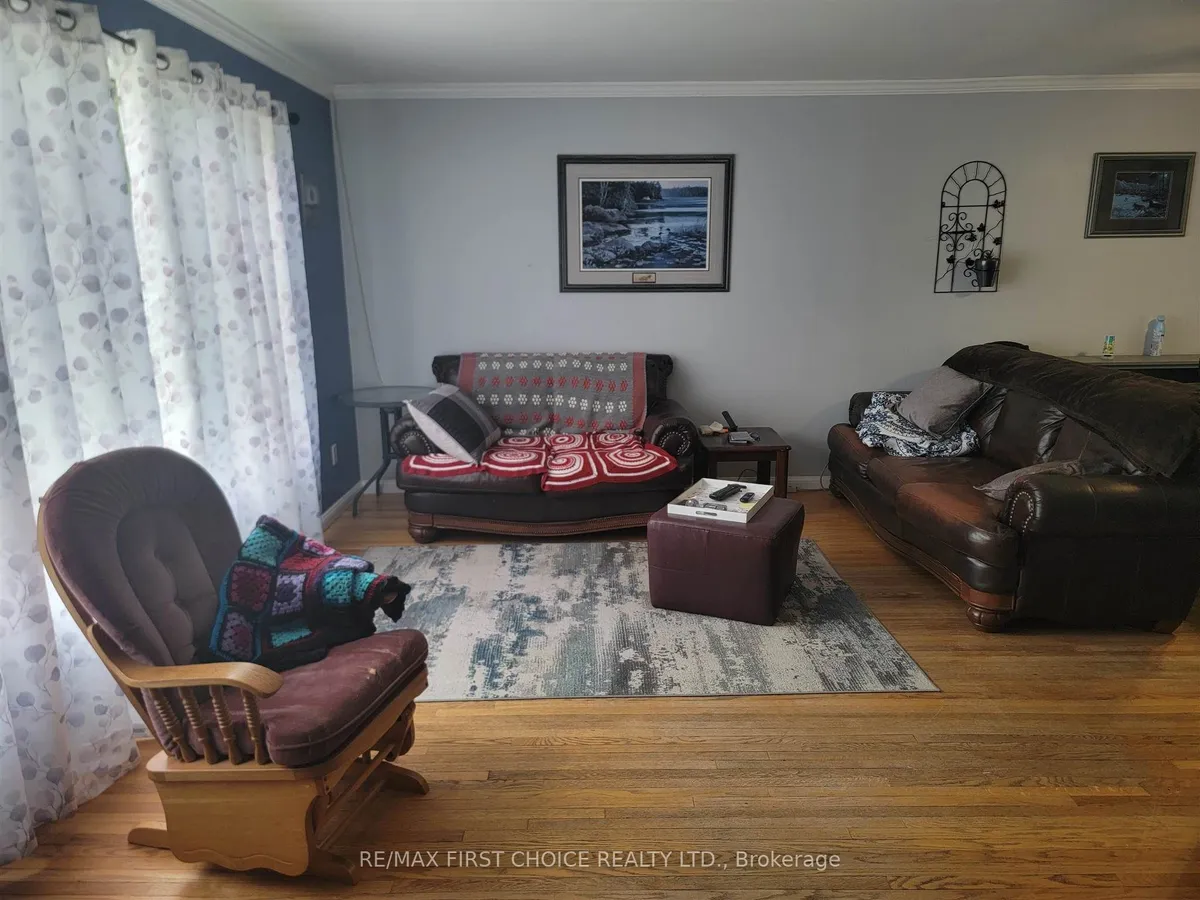 Detached in Atikokan