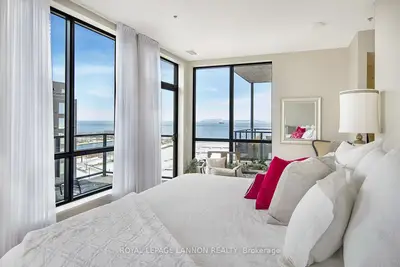 Condo Apartment in Thunder Bay