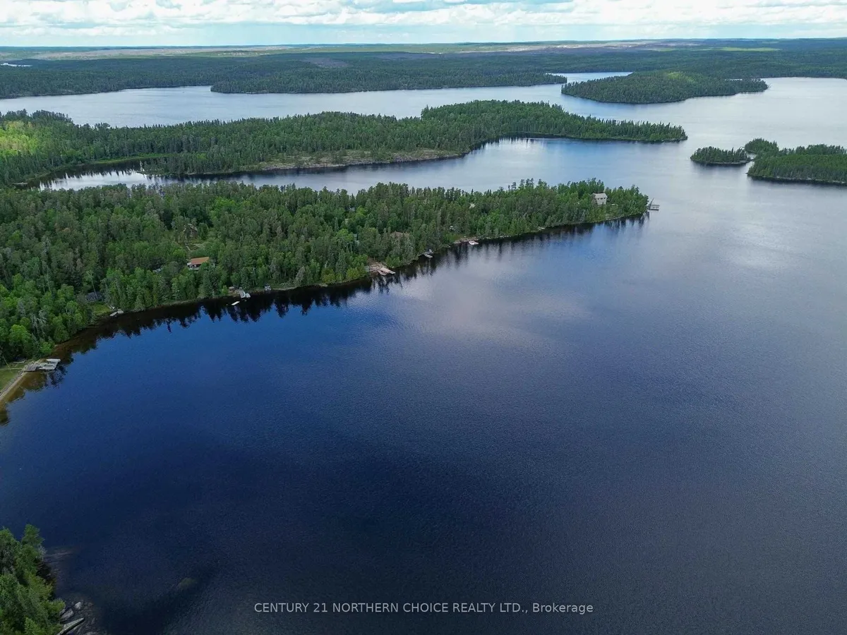 Detached in Kenora Remote Area