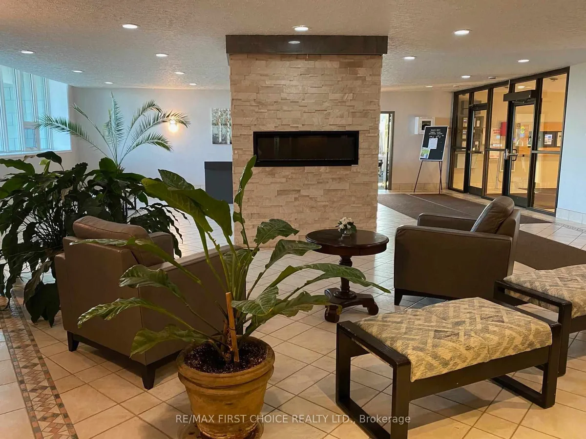 Condo Apartment in Thunder Bay