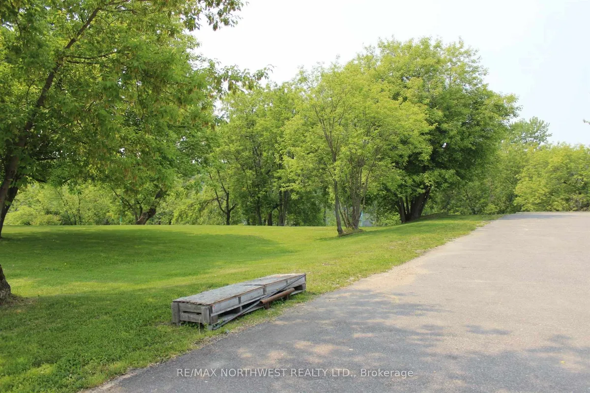 Vacant Land in Emo