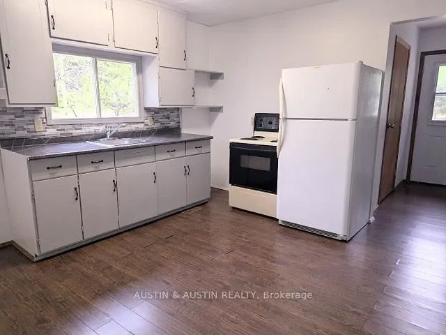 Detached in Kenora Remote Area