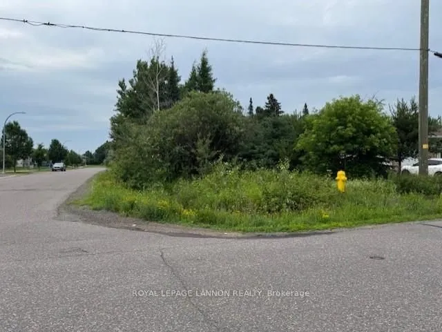 Vacant Land in Thunder Bay