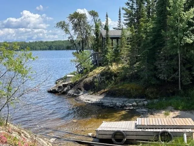Detached in Sioux Lookout