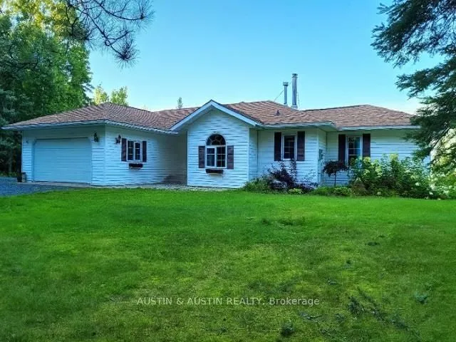 Detached in Dryden