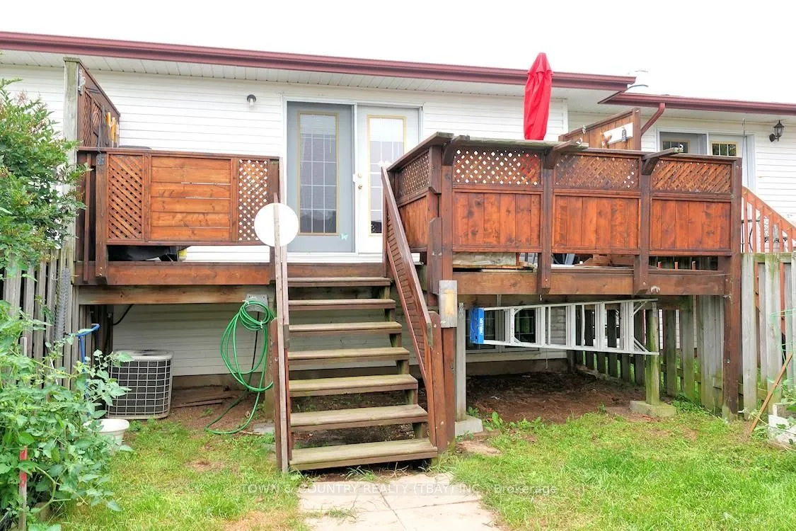 Condo Townhouse in Thunder Bay