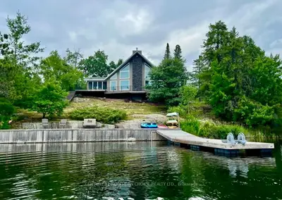 Detached in Rainy River Remote Area