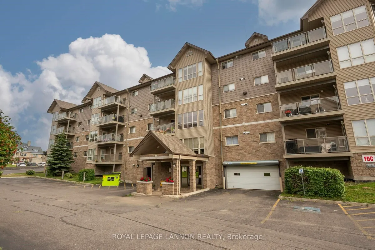 Condo Apartment in Thunder Bay