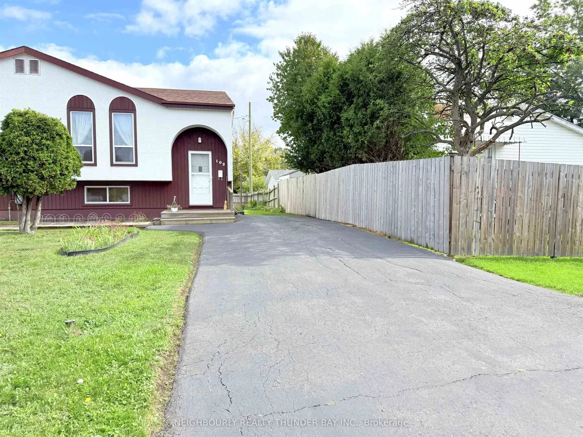 Semi-Detached in Thunder Bay