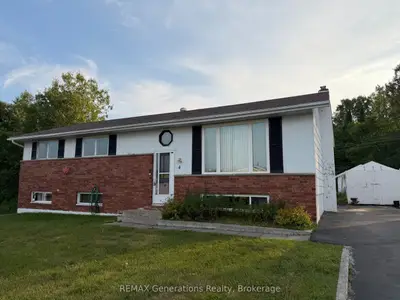 4 East Grove Crescent, Terrace Bay, On P0t 2w0