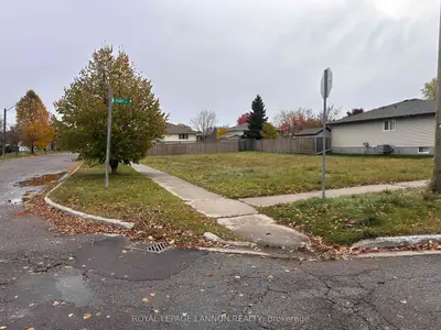 Vacant Land in Thunder Bay