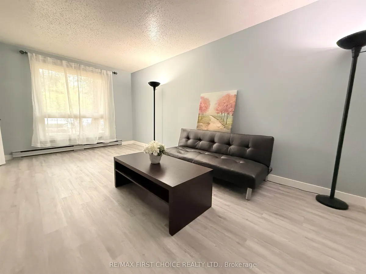 Condo Townhouse in Thunder Bay