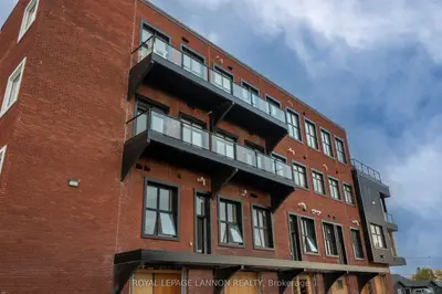 Condo Townhouse in Thunder Bay