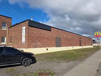 184 Camelot Street, Thunder Bay, On P7a 4a9