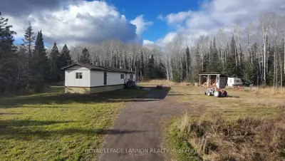 MobileTrailer in Gillies