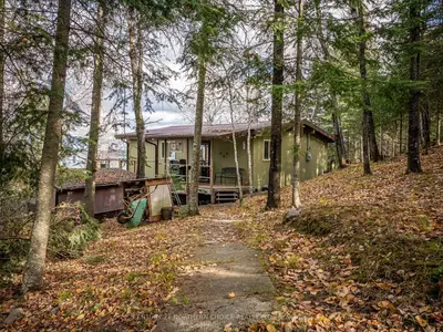 Detached in Kenora Remote Area