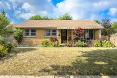 Detached in Guelph