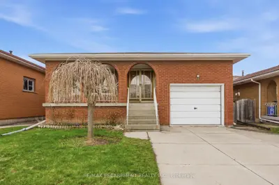 Detached in Hamilton