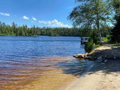 Detached in Kenora Remote Area