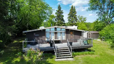 Detached in Kenora Remote Area