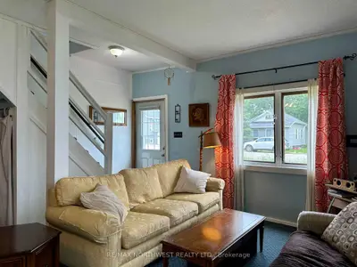 Detached in Rainy River