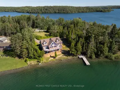 Detached in Sioux Narrows-Nestor Falls