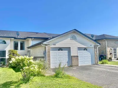 Condo Townhouse in Thunder Bay