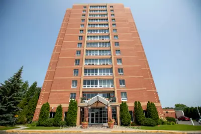 Condo Apartment in Thunder Bay
