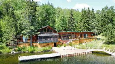 Detached in Kenora Remote Area
