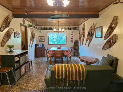 Detached in Thunder Bay Remote Area