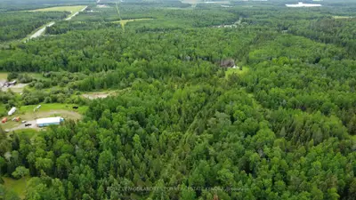 Detached in Kenora Remote Area
