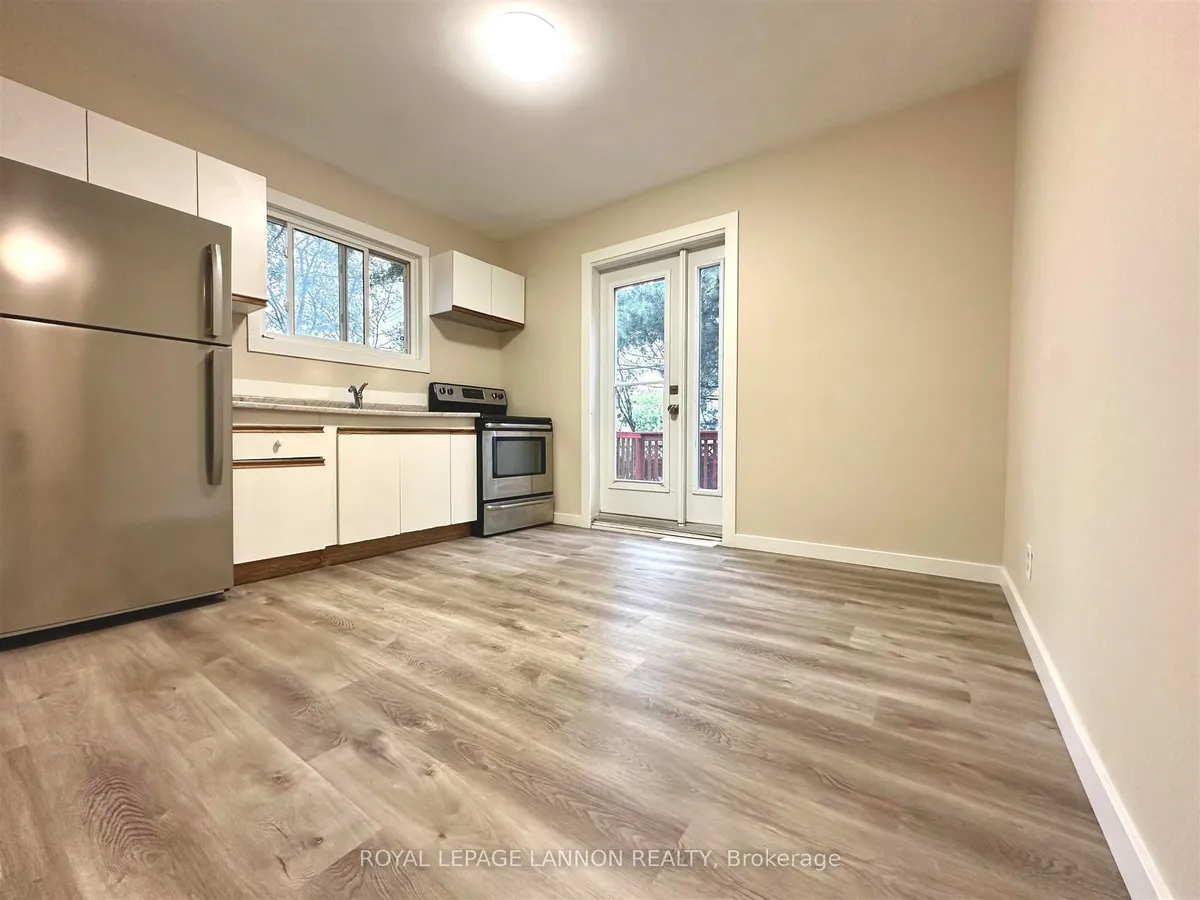 Duplex in Thunder Bay