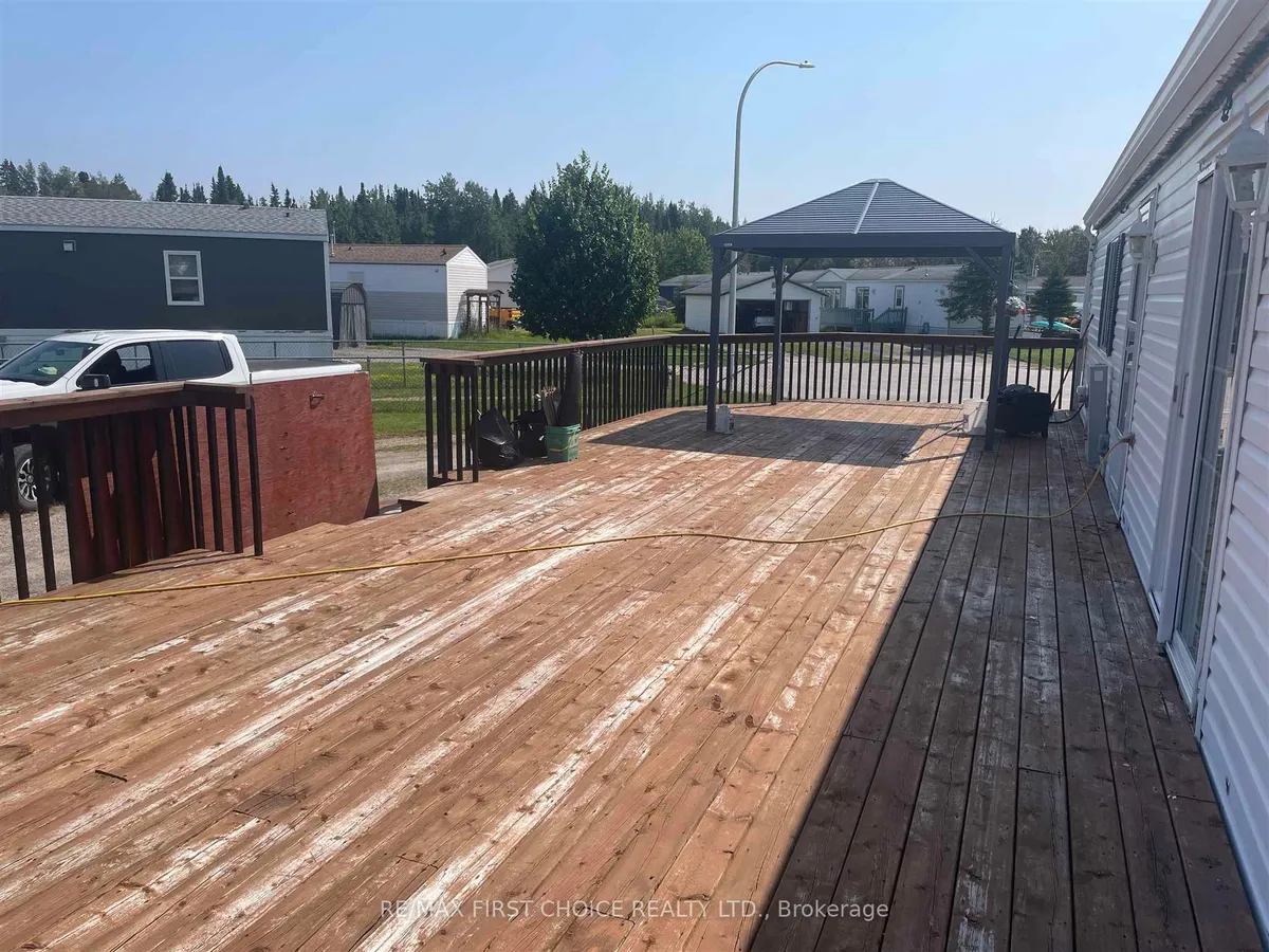 MobileTrailer in Dryden