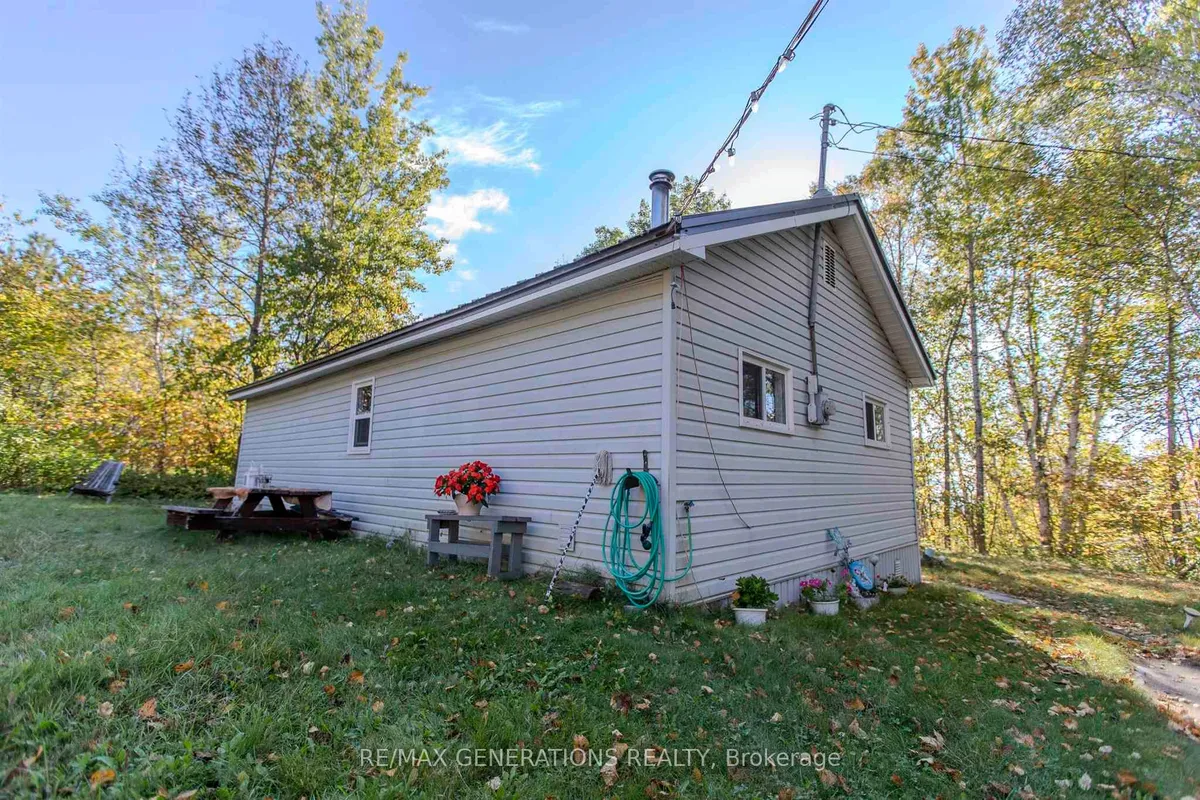 Detached in Shuniah