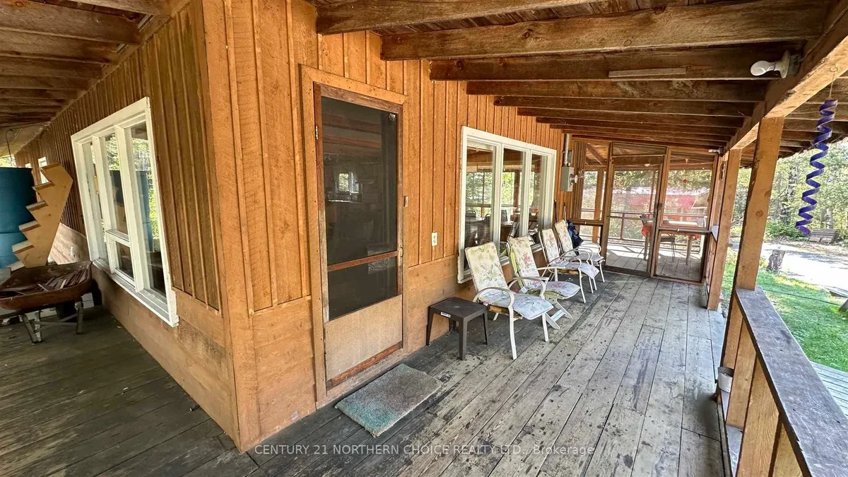 Detached in Kenora Remote Area