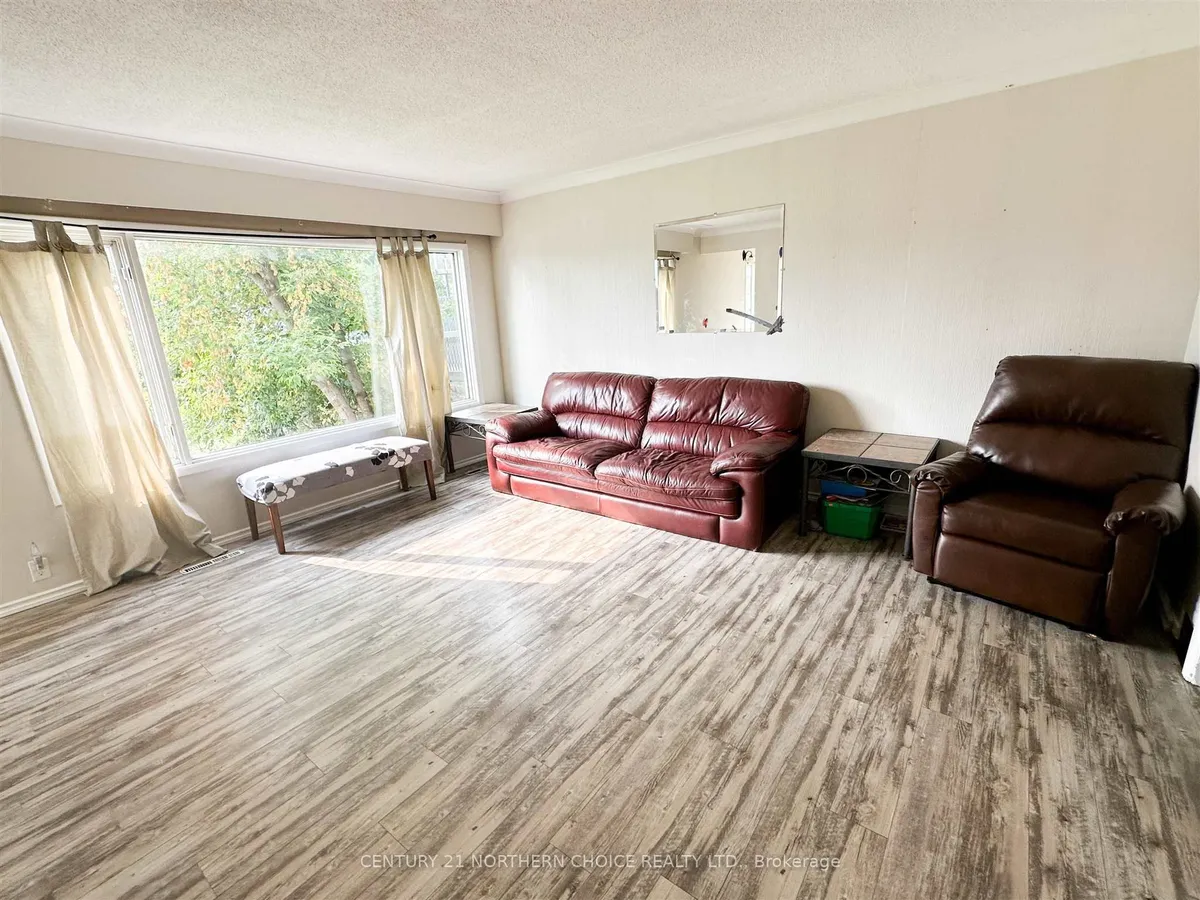 Multiplex in Red Lake