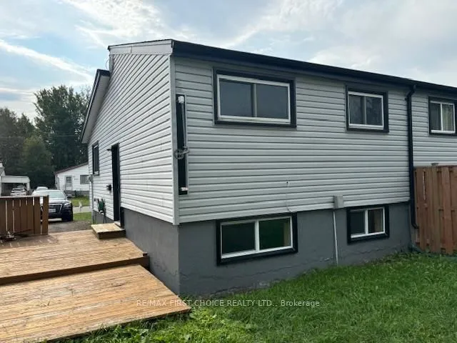Semi-Detached in Thunder Bay