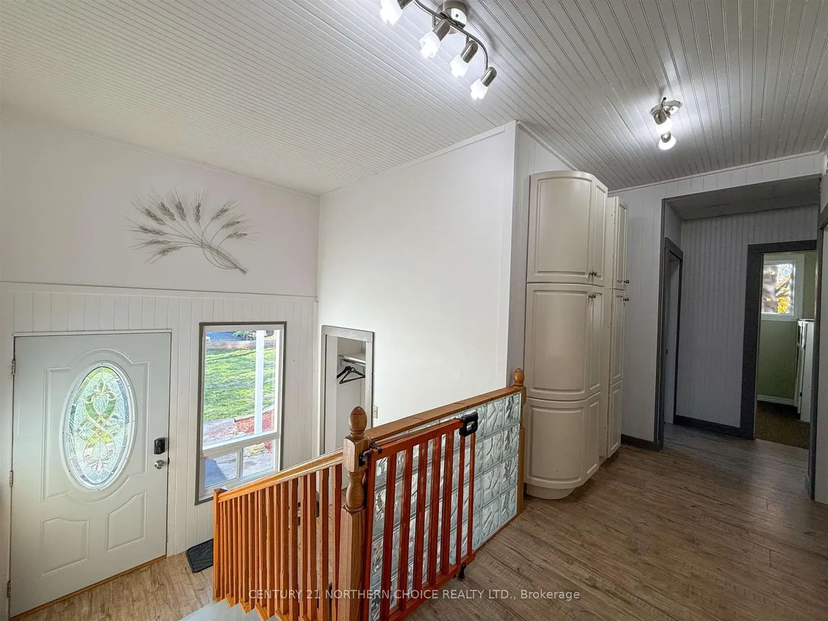 Duplex in Kenora