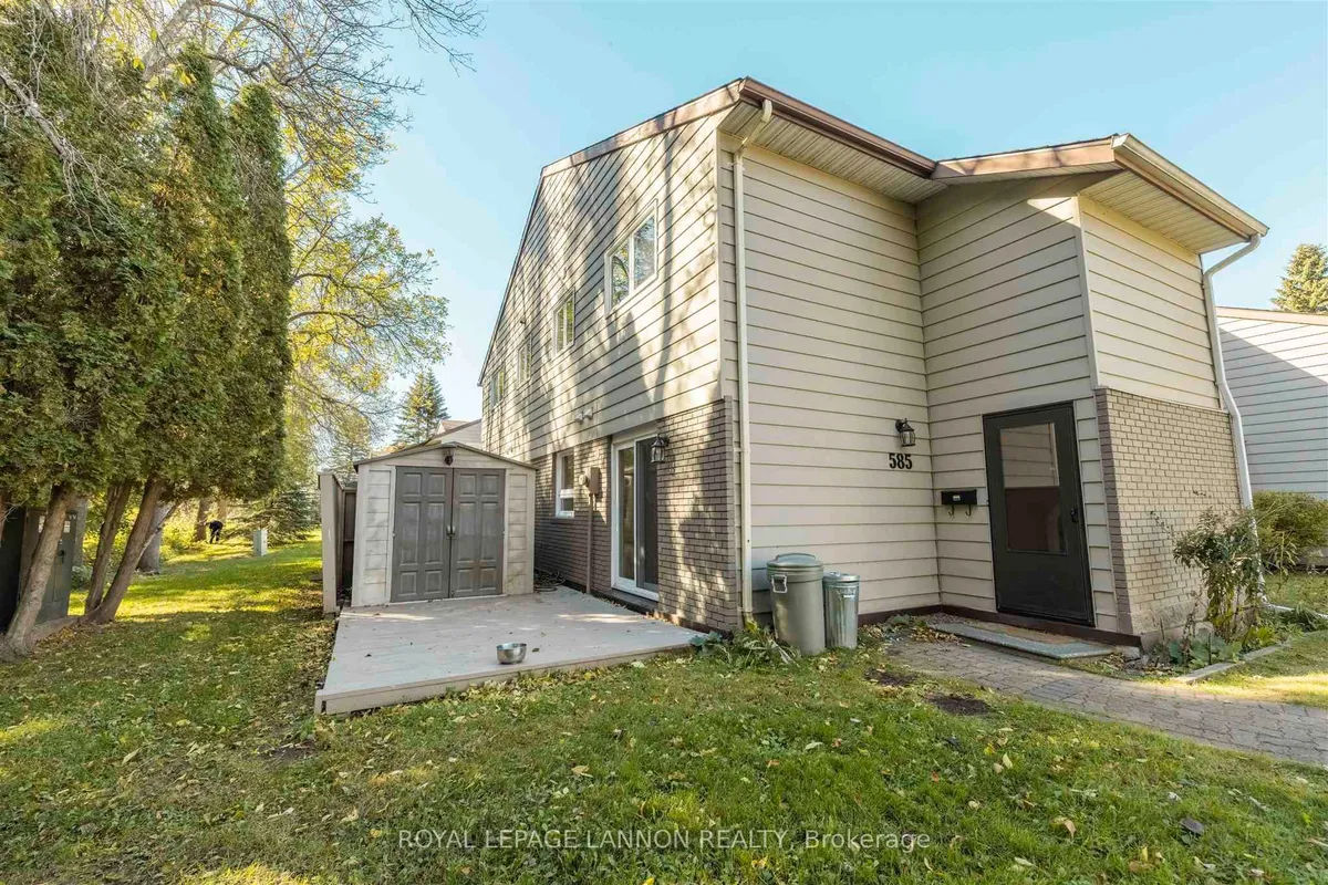 Condo Apartment in Thunder Bay