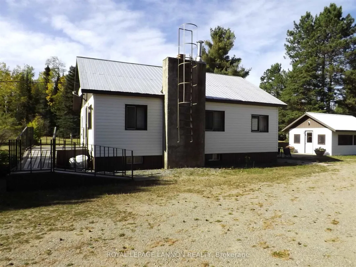 Detached in Rainy River Remote Area
