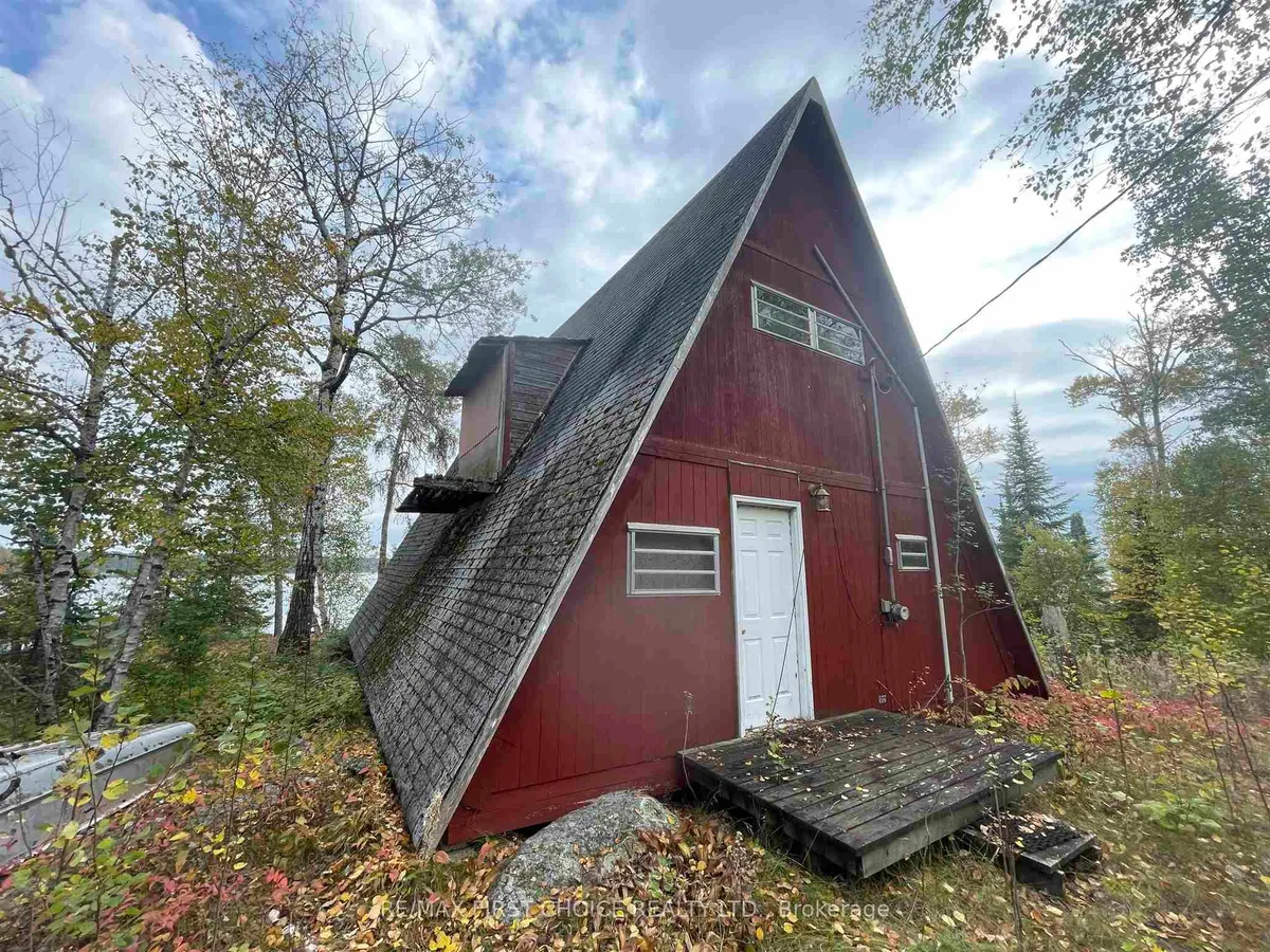 Detached in Kenora Remote Area
