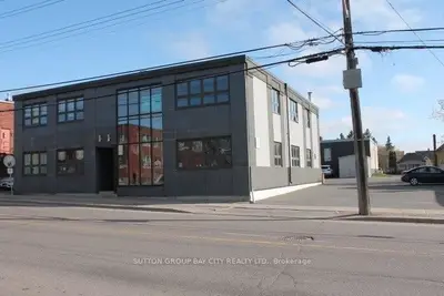 244 Camelot Street 101, Thunder Bay, On P7a 4b1