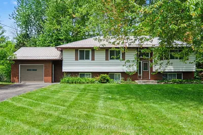 Detached in Drummond/North Elmsley