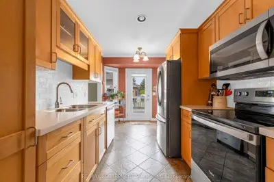 50 Spadara Drive, Hamilton, On L9b 2k3