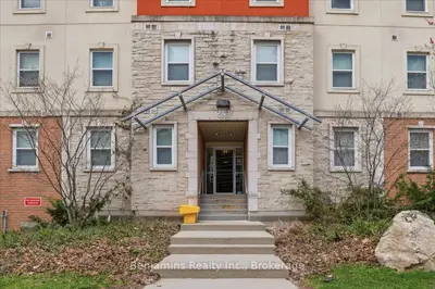 Condo Apartment in Waterloo